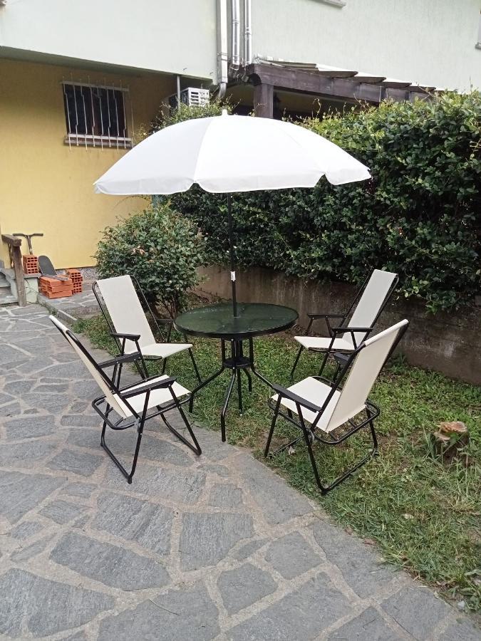La Casa Di Elisa Affittacamere Gravellona Toce Exterior photo